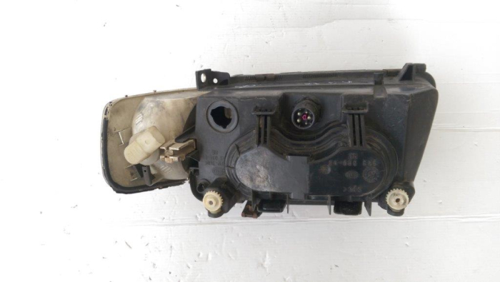 Far dreapta Audi A3 8L (8L1), cu semnalizare, 96303600, an 1996-2003 [4]
