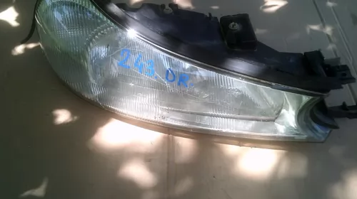 Far Dreapta pentru Ford Mondeo MK2, cod 1305235323 [2]