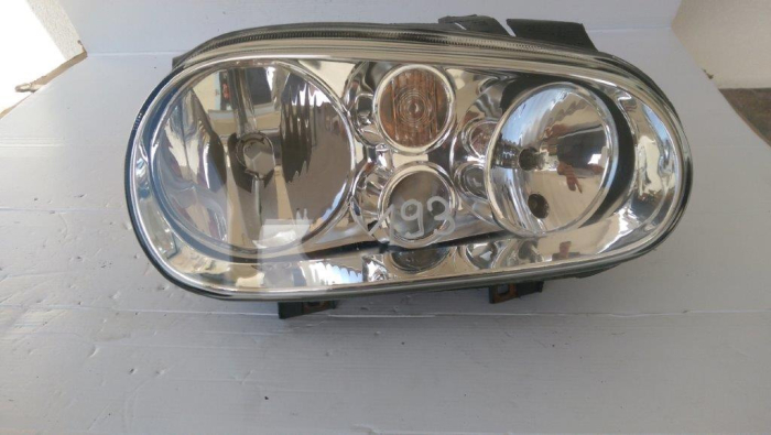 Far dreapta VW Golf 4, an 1997-2007 [2]