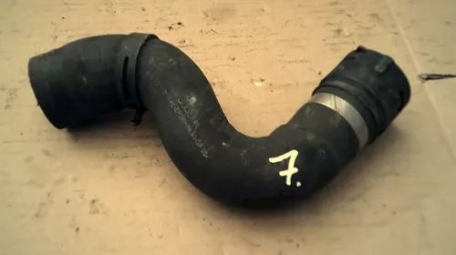 Furtun apa pentru Audi A4B8 , Shelby, motorizare 2.0 diesel, cod 8K0121101P [1]