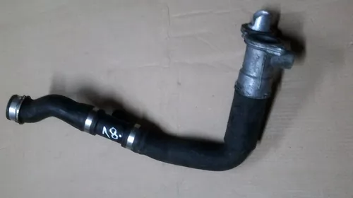 Furtun apa pentru Mercedes C-class W204, motorizare 1.8 Benzina, cod A2712001356, A2045010282 [1]