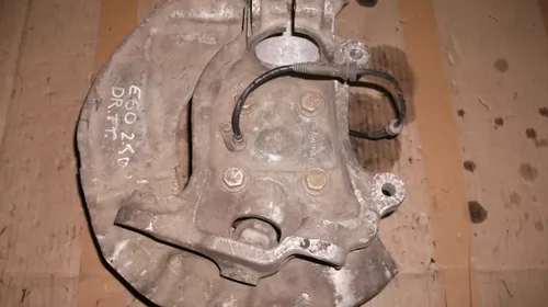 Fuzeta Fata Dreapta pentru BMW Seria 5 E60, motorizare 3.0 Diesel, cod 6760954 [2]