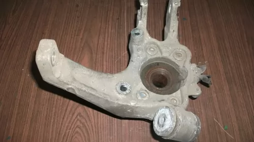 Fuzeta Spate Stanga pentru Volkswagen Phaeton , motorizare 5.0 Diesel, cod 3D0615611A [2]