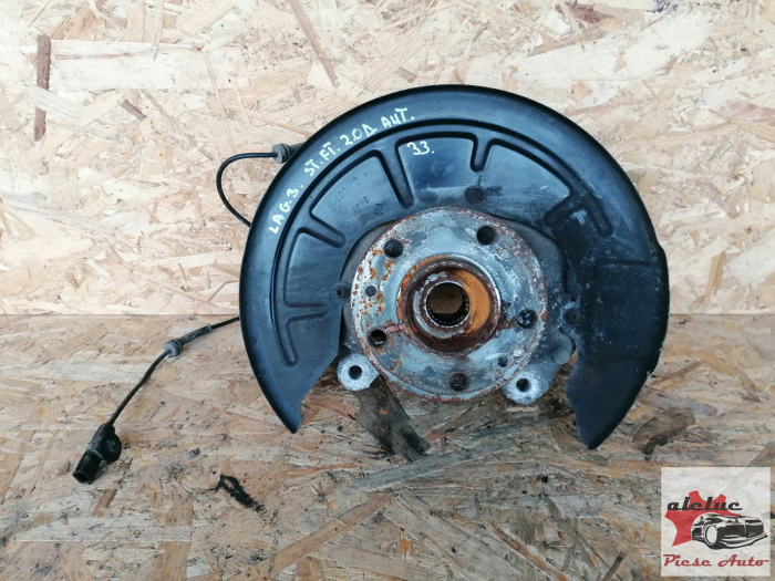 Fuzeta stanga fata Renault Laguna 3 an 2007-2015, cod 400150006R [1]