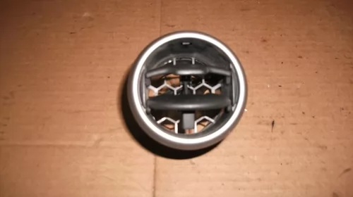 Grila aerisire  Fata Centrala pentru Nissan Qashqai J10, cod 68760JD10A [2]