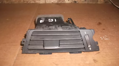 Grila aerisire  Fata Dreapta pentru BMW Seria 3 E90, cod 91304609 [1]