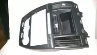 Grila centrala pentru Land Rover Freelander 2, cod 6H52-C8A254-AD , 6H52-01821-AD , 6H52-01820-AD [2]
