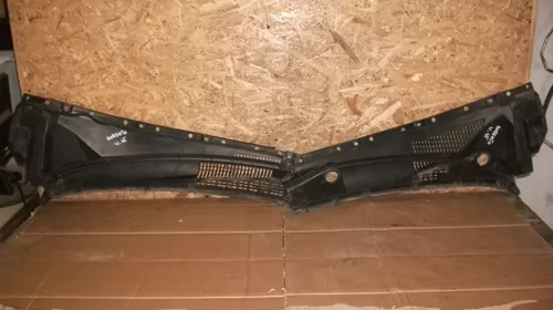 Grila Fata pentru Kia Sorento BL, cod 86151-3E000 [2]