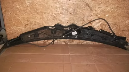 Grila Fata pentru Mercedes C-class W204, cod A2048301713 [2]