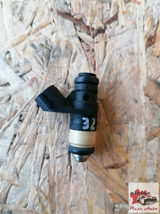 Injector Audi A2 1.4 benzina an 1999-2005, cod 036906031M [1]