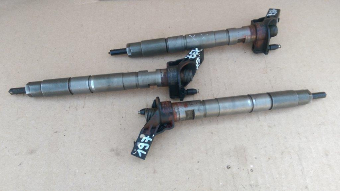 Injector pentru Audi A6 C6, motorizare 3.0 diesel, cod 059130277S   ,   0445115024 [2]