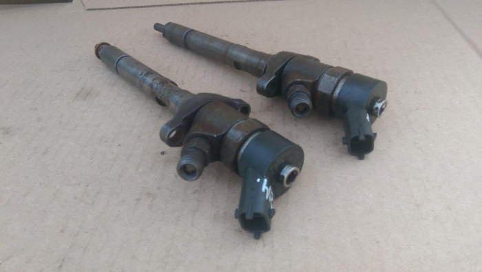 Injector Ford Focus 2, Mazda 3, motor 1.6 tdci, 0445110188, an 2004-2011 [3]