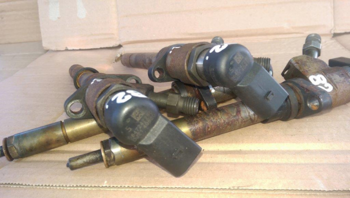 Injector pentru Peugeot 308 I, motorizare 2.0 diesel, cod 9647247280 [2]