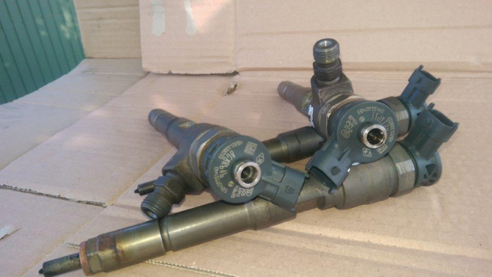 Injector pentru Renault Megane 3, motorizare 1.5 diesel, cod 0445110485   ,   H8201108033 [3]