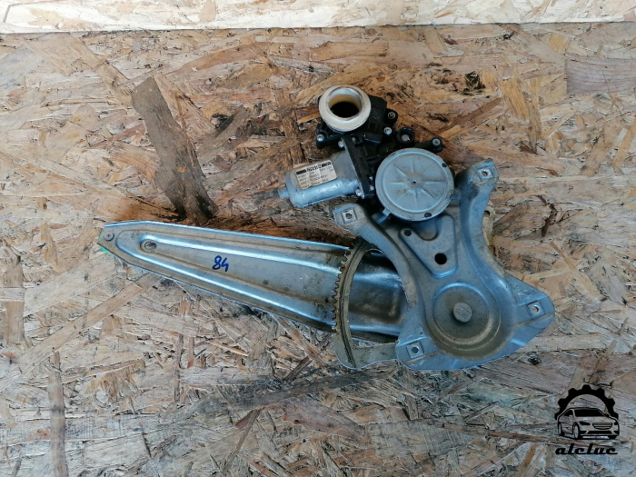 Macara geam + motoras dreapta spate Toyota Avensis T270 an 2009-2018 [1]