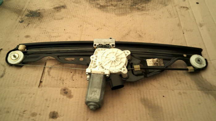 Macara electrica cu motoras usa spate dreapta BMW Seria 5 E60 E61, an 2003-2010 cod 6922320, 7075674, 7034388 [2]