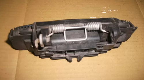 Maner usa Spate Stanga pentru Audi A4B7 , cod 8E0839207 [2]