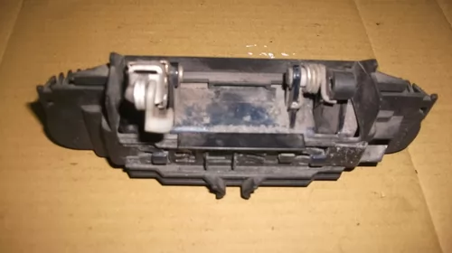 Maner usa Spate Stanga pentru Audi A6C5 , cod 4B0839205A [2]
