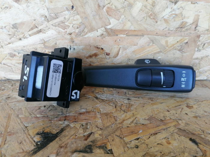 Maneta stergatoare Volvo S60 II an 2010-2018, cod 31264164 [1]