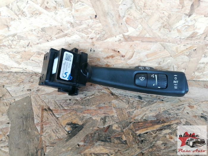 Maneta stergatoare Volvo V40 II an 2012-2018, cod 31394008 [1]