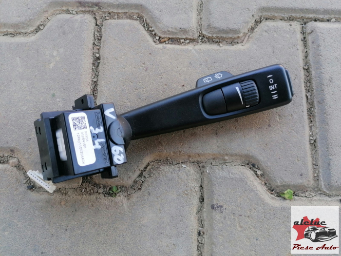 Maneta stergatoare Volvo V60 I an 2011-2018, cod 31264168 [1]