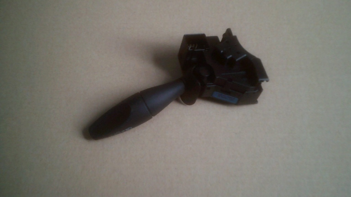 Manete pentru Ford Fiesta 5, cod 1S7T-13335-AE [2]