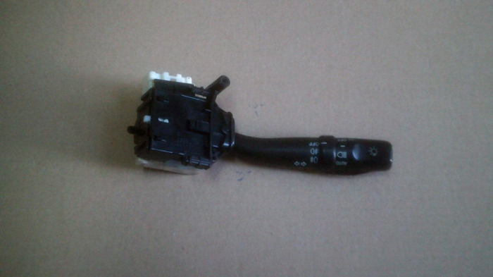 Maneta semnalizare Toyota Avensis T25, 84140-05140, an 2003-2008 [2]