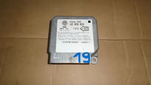 Modul pentru Volkswagen Lupo , cod 1J0909603 [2]