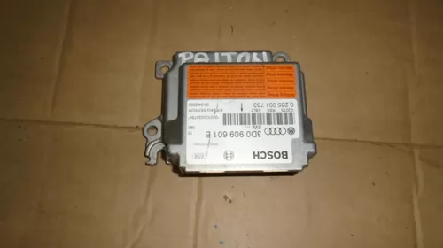 Modul pentru Volkswagen Phaeton , cod 3D0909601E [2]