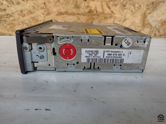 Navigatie Audi A4B6 / A4B7 an 1997 - 2004, cod 4B0919887E [2]