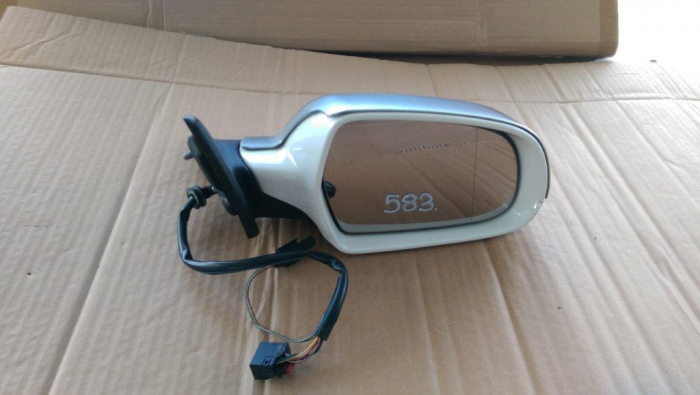 Oglinda laterala dreapta pentru AUDI A5 8T, cod E1021053 [1]