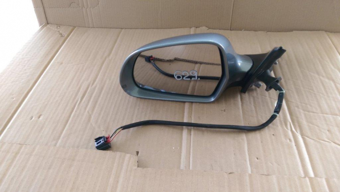 Oglinda laterala stanga pentru Audi A4 B8, cod E1020951 [1]