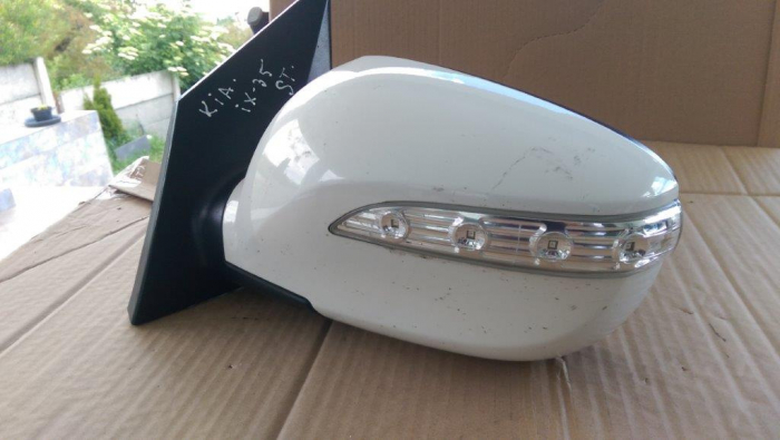 Oglinda laterala stanga pentru Hyundai IX35 , cod E13027457 [2]