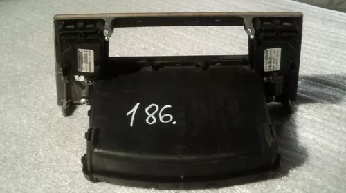 Ornament Fata Centrala pentru BMW Seria 5 E60, cod 9139391 [2]
