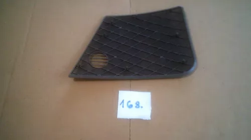 Ornament Fata Dreapta pentru Audi A8 D3, cod 4D0035406 [2]