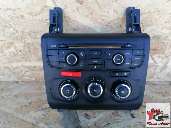 Panou comanda AC Citroen C4 II an 2010-2020, cod 9666395977 [2]