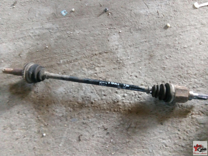 Planetara dreapta Nissan X-Trail T30 2.2 diesel an 2000-2006 [1]