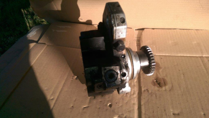 Pompa de inalta presiune pentru Mercedes M-Class W164, motorizare 3.0 diesel, cod 0445010095   ,   A6420700201 [3]