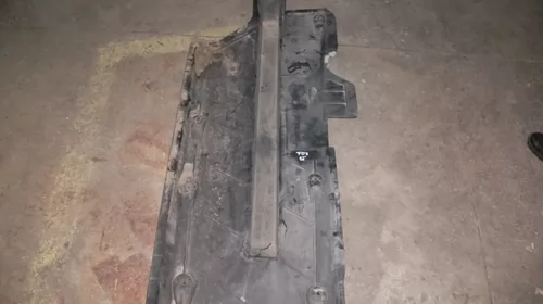 Scut pentru Volkswagen Fox , motorizare 1.4 Benzina, cod 6Q0825201E [2]