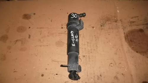 Spalator far Dreapta pentru Mercedes E-class W211, cod 2118600647 [1]