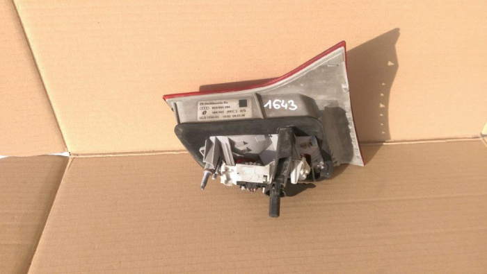 Stop dreapta pentru Audi A4 B7, break, cod 8E9945094 [3]