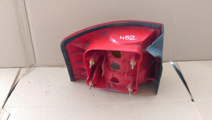 Stop dreapta Audi A6 C5, combi, 4B9945096, an 1997-2004 [3]