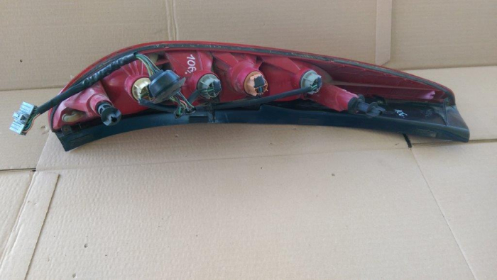 Stop dreapta Ford Mondeo Mk3, 1S71-13404-C, combi, an 2000-2007 [3]