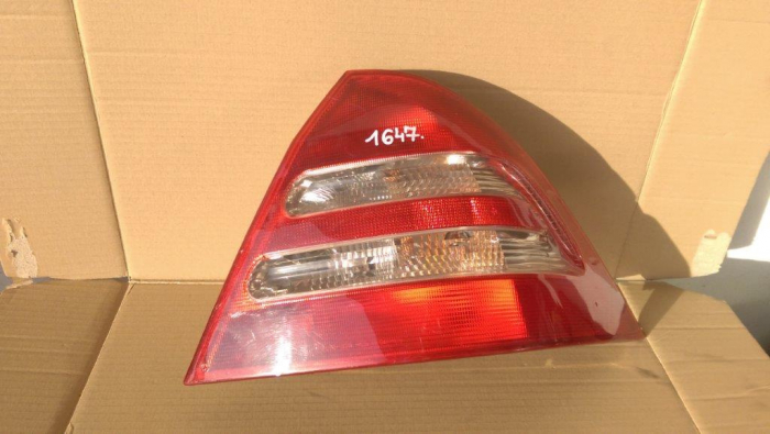 Stop dreapta pentru Mercedes C-Class W203 , berlina [2]