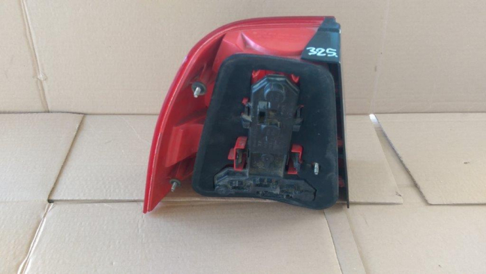Stop dreapta VW Bora, sedan, 1J5945096AA, 1J5945112AA, an 1999-2005 [3]