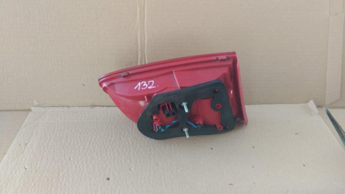 Stop dreapta haion, usa portbagaj VW Passat B7, combi, 3AF945094Q, an 2010-2015 [3]