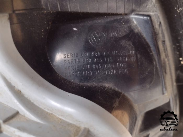 Stop dreapta Volkswagen Polo 6R hatchback an 2009 - 2017, cod 6R0945112B , 6R0945258A , 6R0945096 [3]