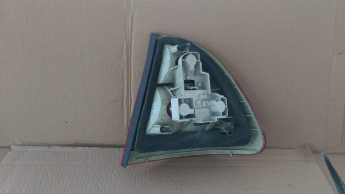Stop stanga BMW Seria 3 E46, cu semnalizare alba, facelift, combi, 6905629, an 2001-2004 [3]