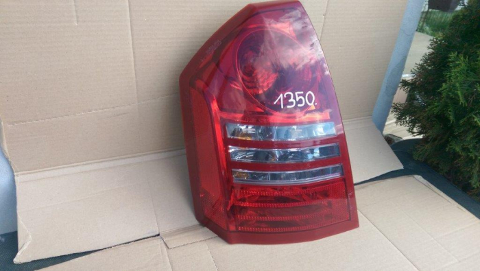 Stop stanga pentru Chrysler 300 , cod 04805855AC [2]