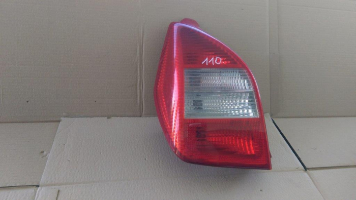 Stop stanga Citroen C2, 3CKX-13A338, an 2004-2010 [2]